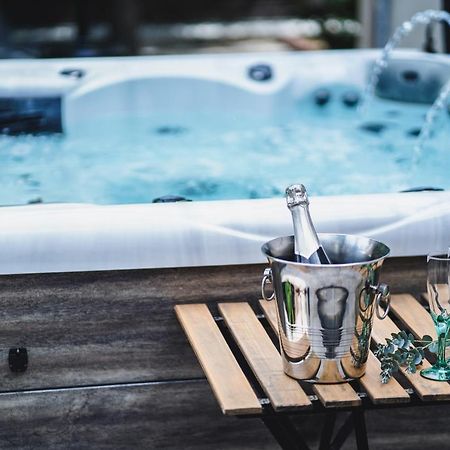 O Rethel Jacuzzi, Gite Ardennes Екстер'єр фото